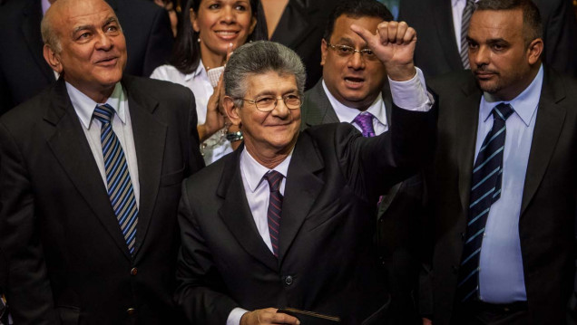 imagen La oposición asumió el control del parlamento venezolano