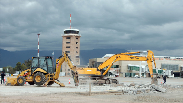 imagen Las obras en el aeropuerto El Plumerillo se encuentran al 30 % de ejecución