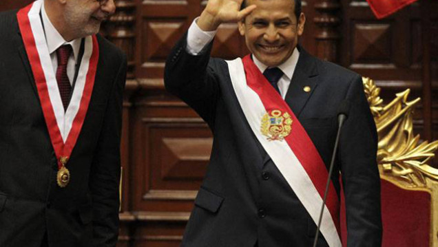 imagen Ollanta Humala juró como presidente de Perú