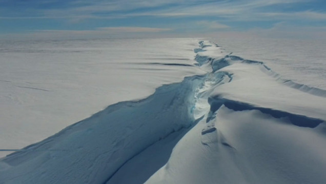 imagen Un gigantesco iceberg 7 veces más grande que CABA se desprendió de la Antártida
