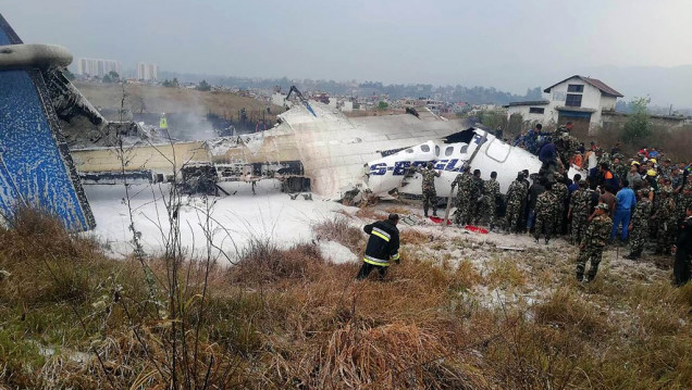 imagen Se estrelló un avión en el aeropuerto de Katmandú