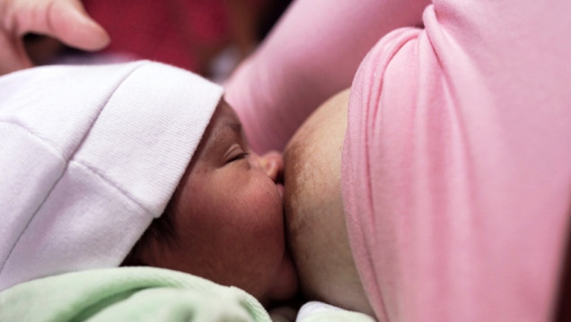 imagen Aseguran que el 10% de las lactancias se pierden por la vuelta al trabajo de las madres