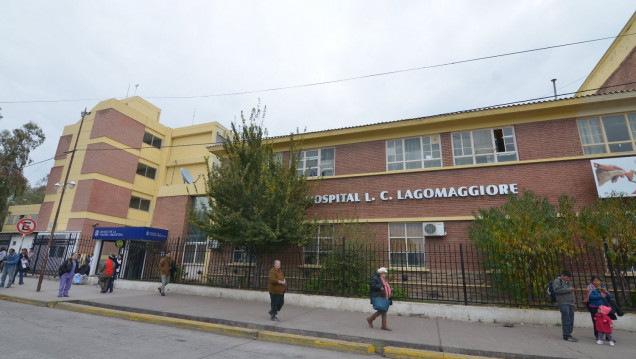 imagen Cornejo planea ahorrar casi 1 millón diario en hospitales