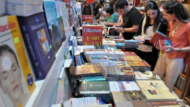imagen Abucheos en la apertura de la Feria Internacional del Libro de Buenos Aires