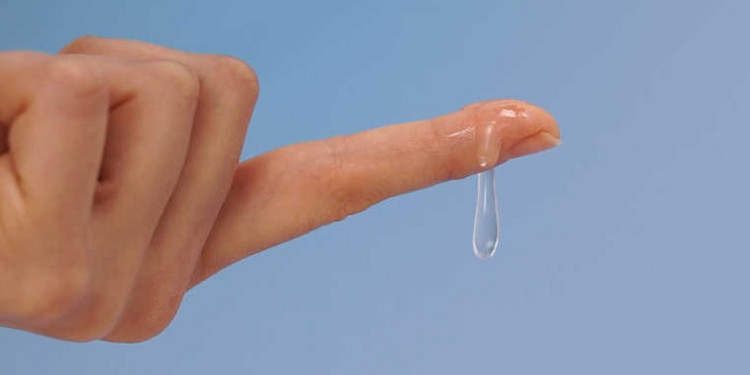 Prevención y placer: el uso de geles íntimos es clave para la salud sexual