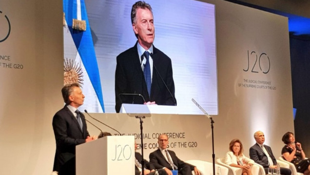 imagen Macri aseguró que Argentina combate la corrupción "sin privilegios"