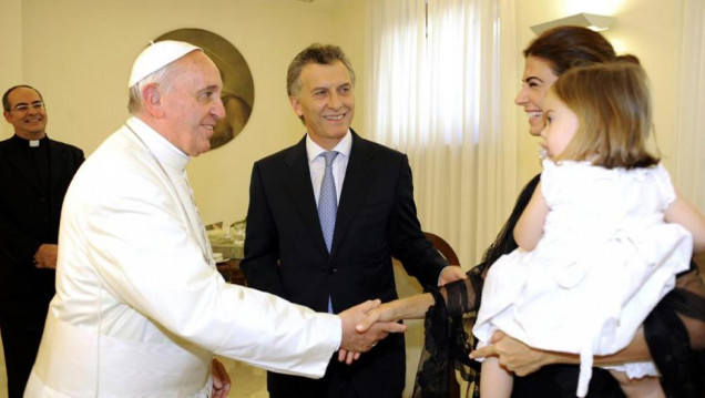 imagen Macri viaja a Roma para su primera audiencia oficial con el Papa