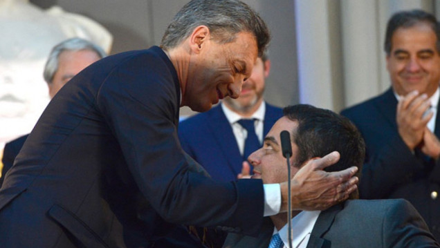 imagen El achique de Macri y la ampliación de Triaca
