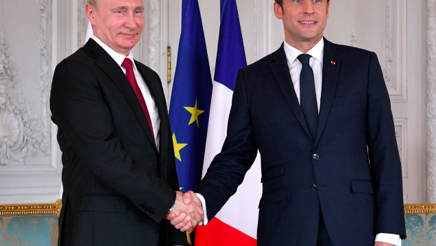 imagen Macron, crítico con Putin en un intenso primer encuentro