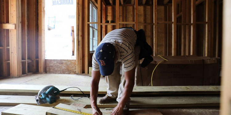 Recomiendan subir los niveles de exigencia para la construcción de viviendas con madera estructural