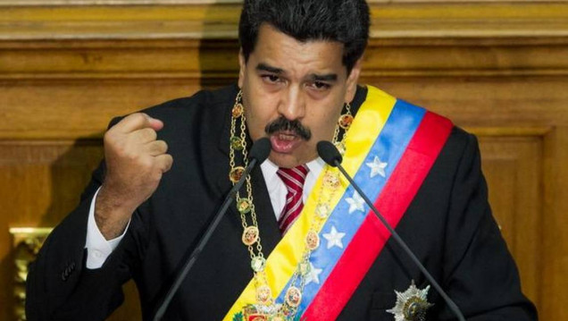 imagen Nicolás Maduro le pidió la renuncia a todo su gabinete tras el revés electoral
