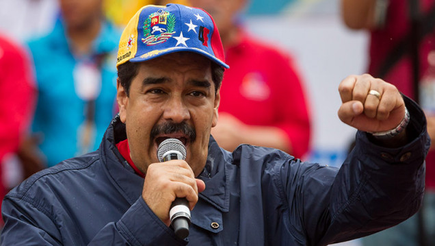 imagen La oposición junta firmas para revocarle el mandato a Maduro