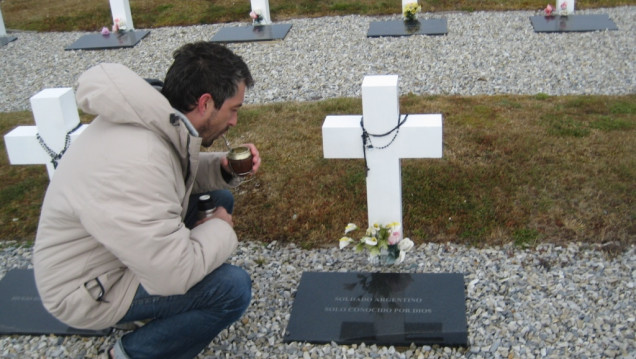 imagen Comenzó la identificación de soldados argentinos enterrados en Malvinas