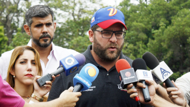 imagen La Justicia venezolana destituyó y pidió la captura de un alcalde opositor