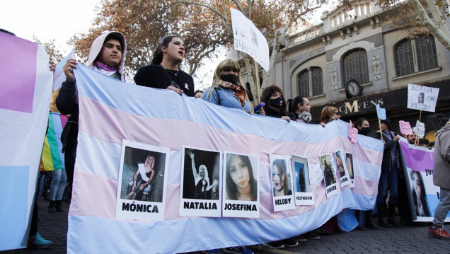 imagen Orgullo LGBTIQ+ en Mendoza: contra los travesticidios, transfemicidios, transhomicidios 