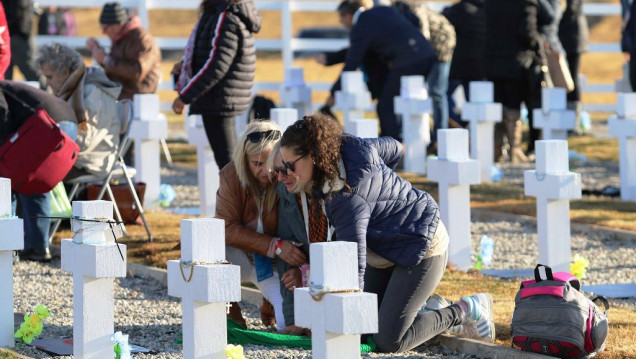imagen Identificaron a otros tres soldados argentinos caídos en Malvinas