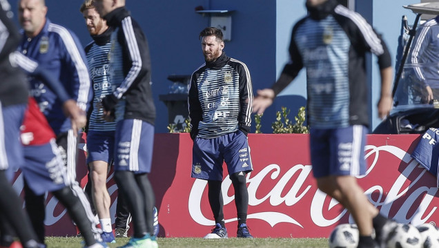 imagen Messi llegó a la Argentina para empezar a entrenar