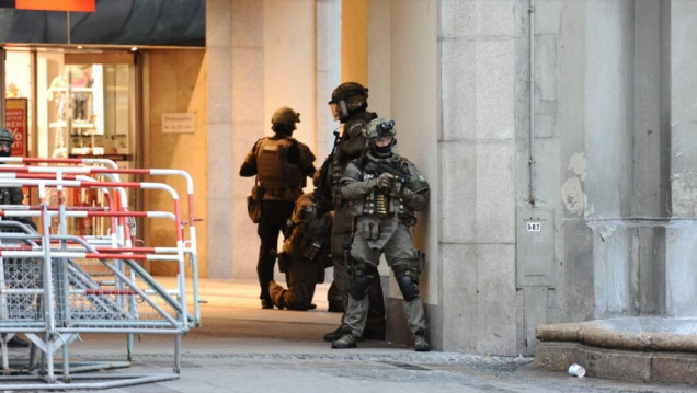 imagen Al menos seis muertos en un tiroteo en un centro comercial de Munich