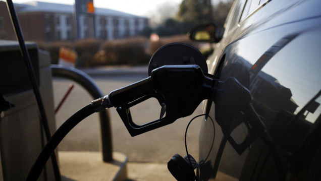 imagen Estaciones de servicio advierten por subas en precios de combustibles