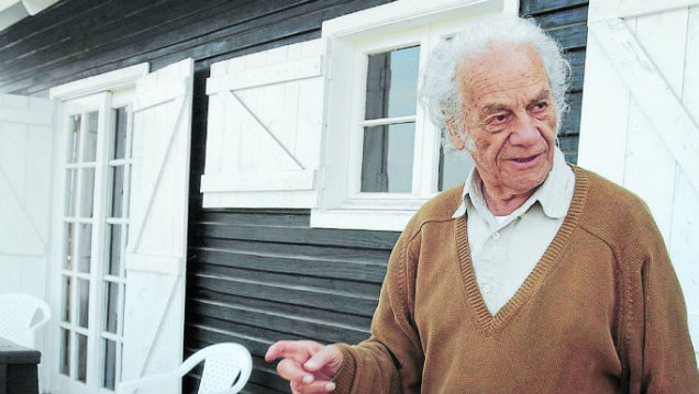 imagen A los 103 años murió "el antipoeta" Nicanor Parra