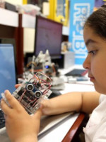 El camino para achicar la brecha digital de género: incorporar niñas en las TIC