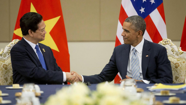 imagen Decisión histórica de Obama: levantó el embargo de armas a Vietnam
