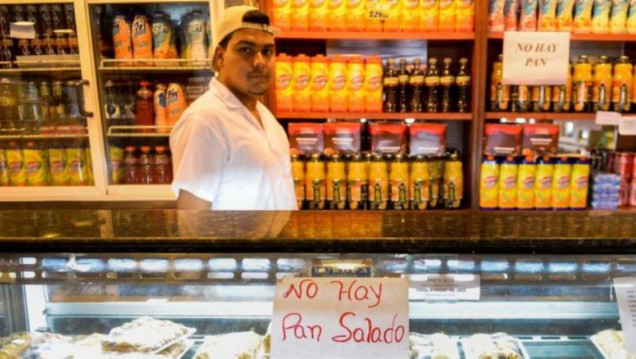imagen Venezuela: amenazan con tomar panaderías para evitar la escasez