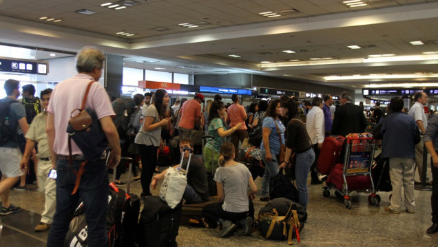imagen Gremios anticipan paros en todos los aeropuertos para la semana que viene