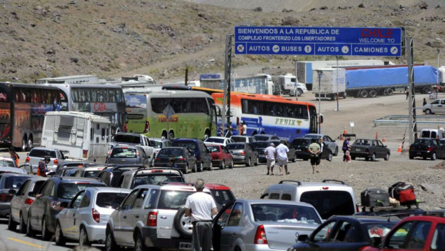 imagen Más de 50 mil personas cruzaron a Chile en la primera semana de enero