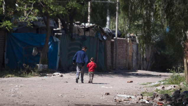 imagen Pobreza multidimensional en Mendoza: afecta a 330 mil niños y niñas