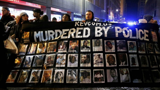 imagen Protestas en Chicago por el asesinato de un adolescente afro a manos de un policía