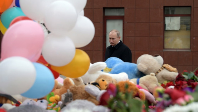 imagen La muerte de 41 niños en un incendio en Rusia golpea al mundo