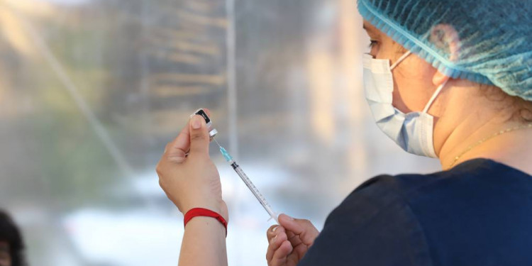 Coronavirus: piden mantener las medidas de higiene y completar los esquemas de vacunación