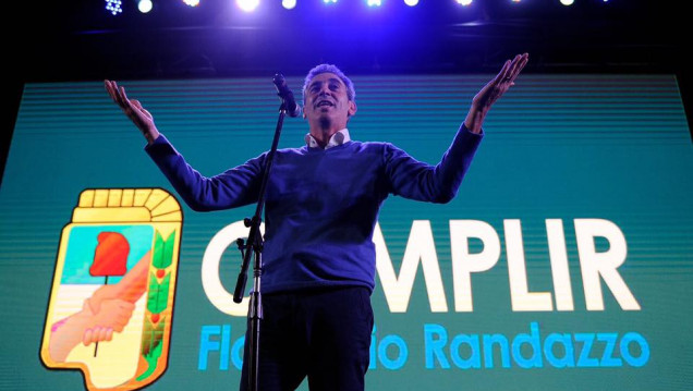imagen Randazzo a CFK: "Macri es presidente como consecuencia de una estrategia ideada por vos"