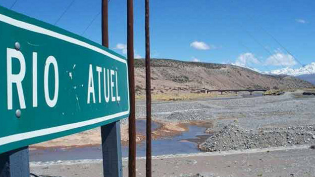 imagen Manifestación y protesta en La Pampa por el río Atuel