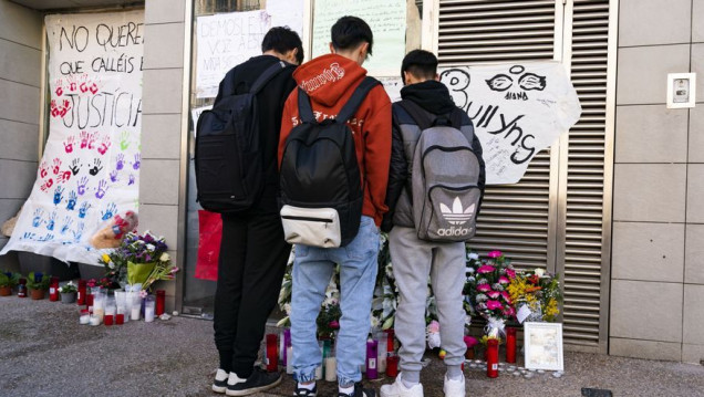 imagen Discriminación y "bullying": el hostigamiento a las víctimas argentinas que se arrojaron de un edificio en Barcelona