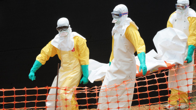 imagen Una muerte por ébola a un día de declarar el fin de la epidemia
