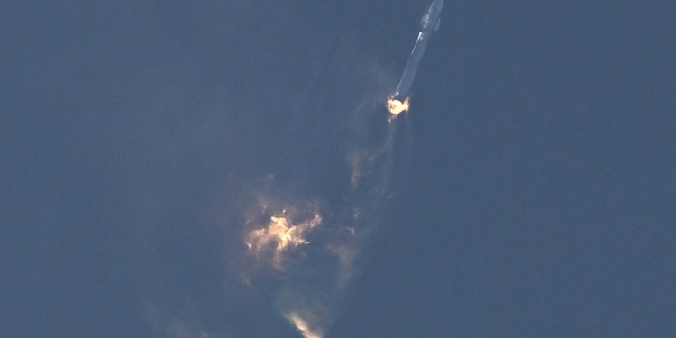 El cohete Starship, el más potente de la historia, explotó en el aire tras su despegue en Texas