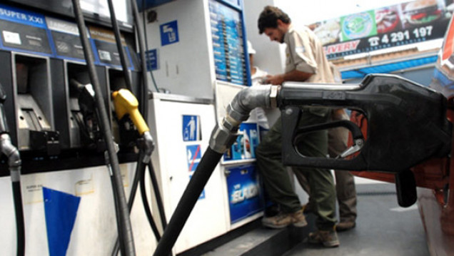 imagen YPF aumentó el precio de sus combustibles en toda la provincia