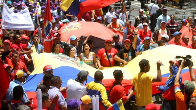 imagen Intento golpista en Venezuela: "Aquí no se rinde nadie"