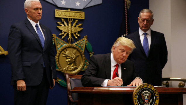 imagen Trump firma una nueva orden migratoria: veta a seis países musulmanes