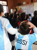 Perzcyk dijo que los partidos de Argentina en el Mundial de Qatar se podrán ver en las escuelas