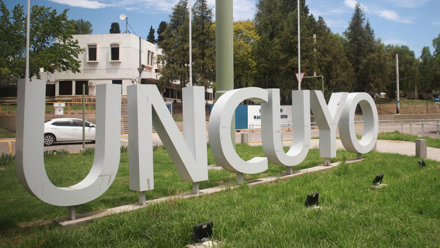 imagen Autoridades de la UNCUYO repudian la violencia y llaman al diálogo