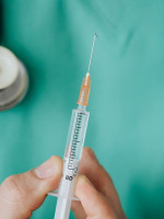 Vacunación contra sarampión, rubéola, paperas y polio: buscan alcanzar al 95% de los niños y niñas 
