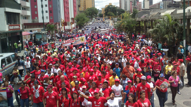 imagen Maduro llama a una "gran marcha antiimperialista" en repudio a Trump
