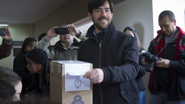 imagen Votó Del Caño y viaja a Buenos Aires a esperar los resultados