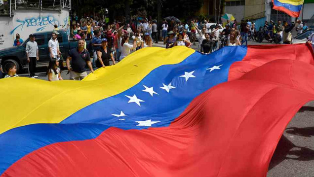 imagen Maduro y la oposición venezolana retomarán el diálogo